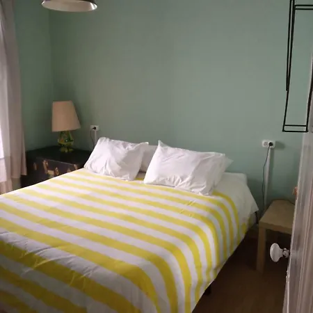 Edith Cavell10 בית הארחה ליסבון