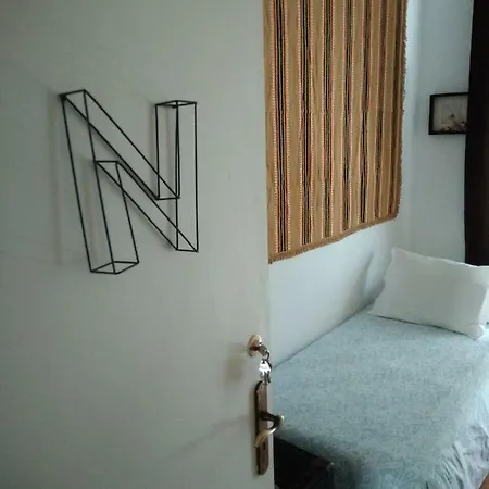 Edith Cavell10 Гостьовий будинок Лісабон